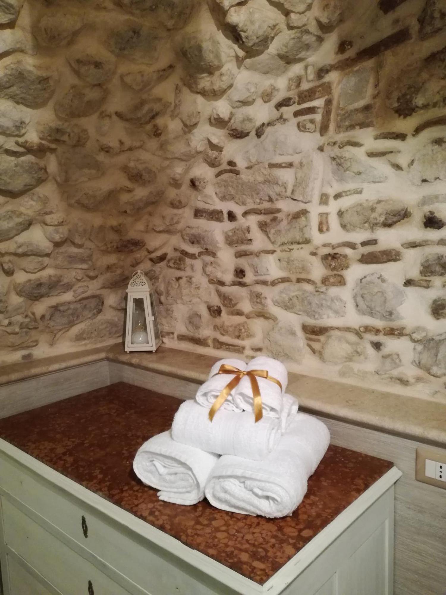 Dormire Nel Borgo Bovino Exterior photo